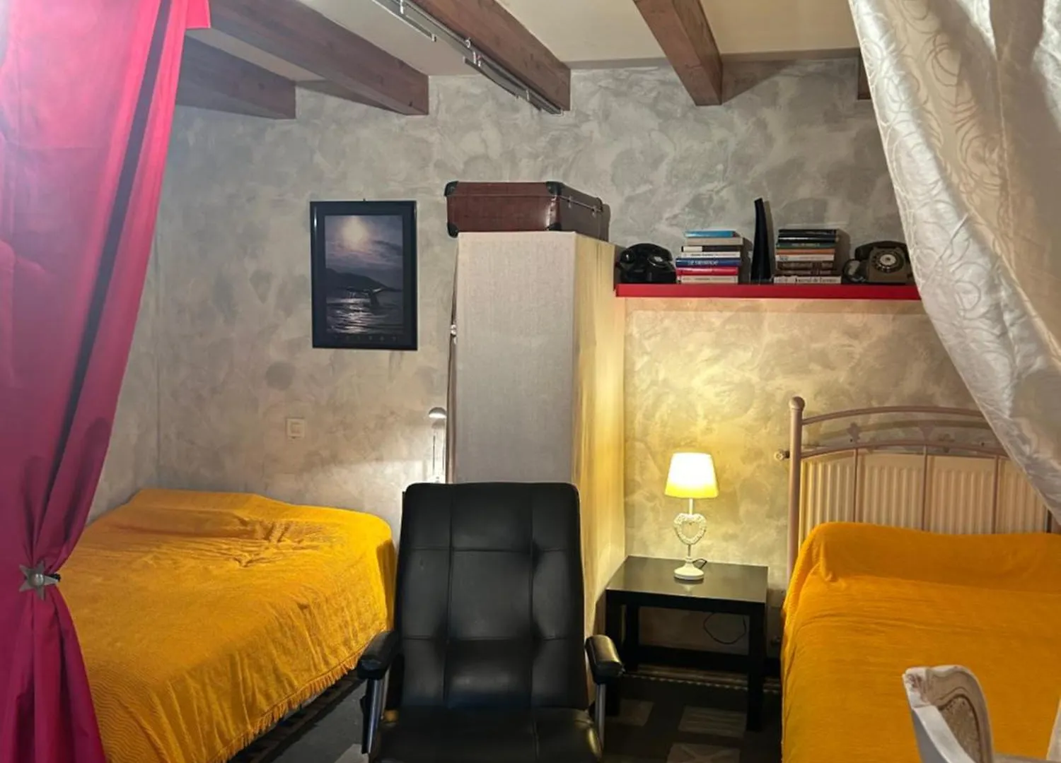 Homestay La Maison De Brigitte Aux Petites Avaizes Chateauneuf