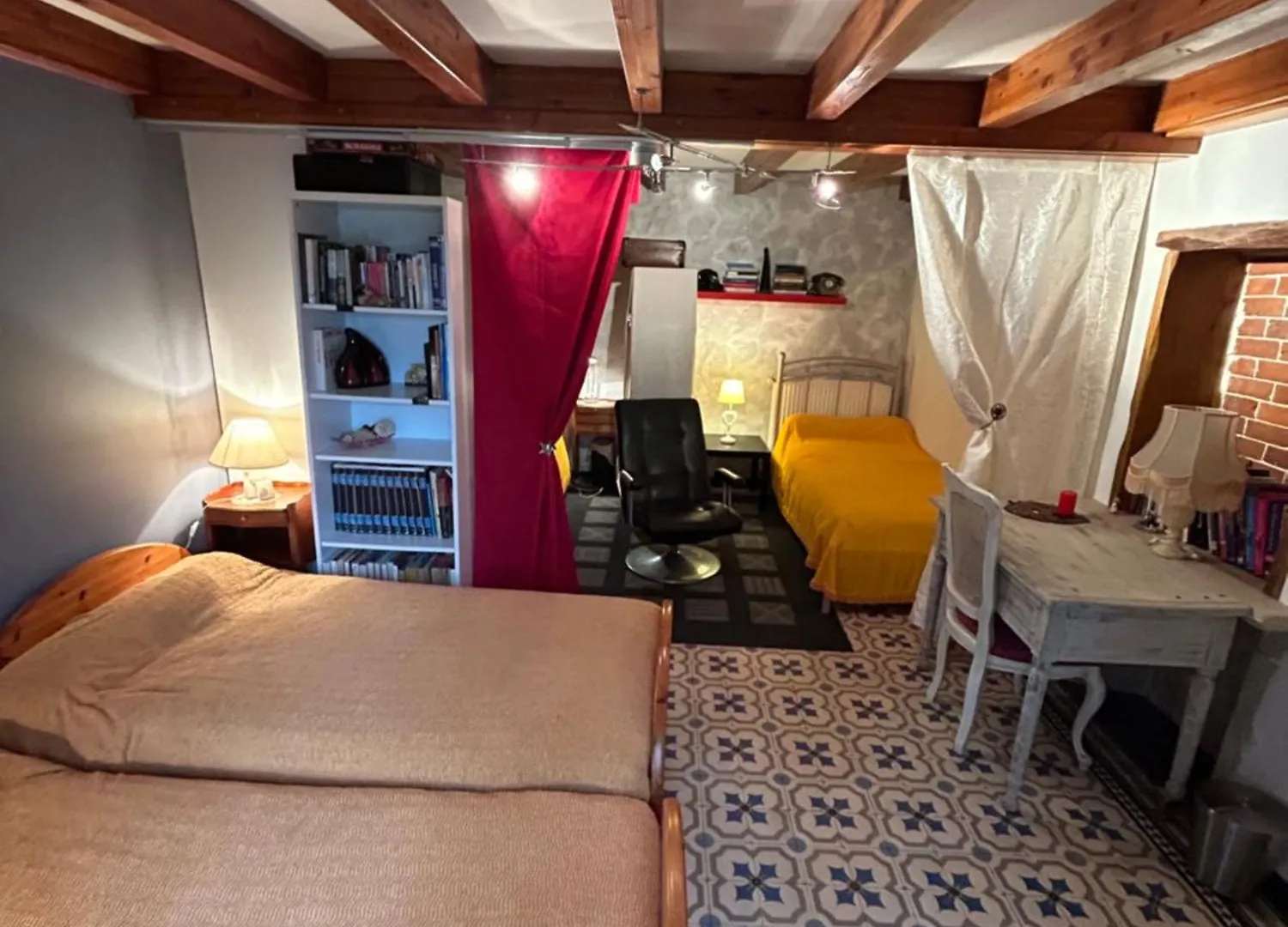 Homestay La Maison De Brigitte Aux Petites Avaizes Chateauneuf
